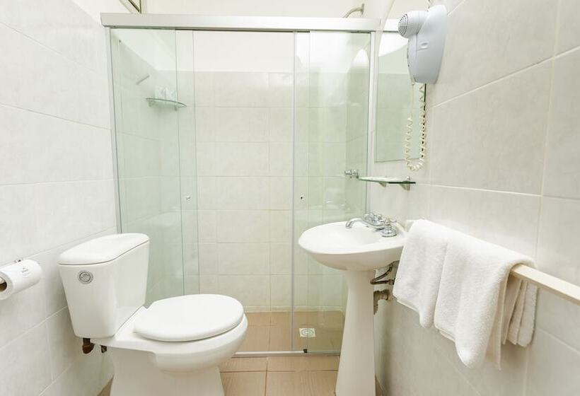 اتاق استاندارد سه نفره, Bahamas