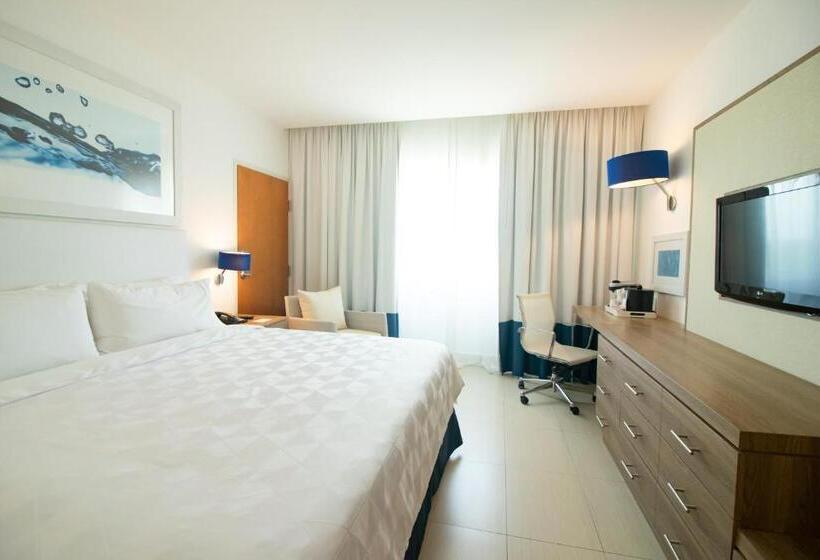 חדר סטנדרט עם מיטת קינג, Holiday Inn Acapulco La Isla, An Ihg