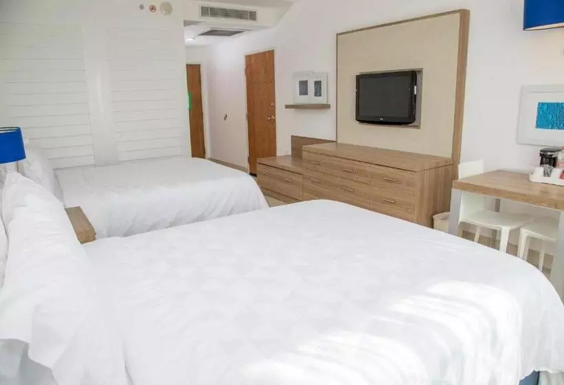 ２ダブルベッドのスタンダードルーム, Holiday Inn Acapulco La Isla, An Ihg