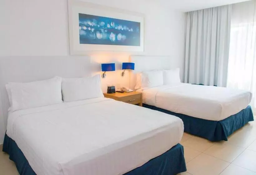 ２ダブルベッドのスタンダードルーム, Holiday Inn Acapulco La Isla, An Ihg
