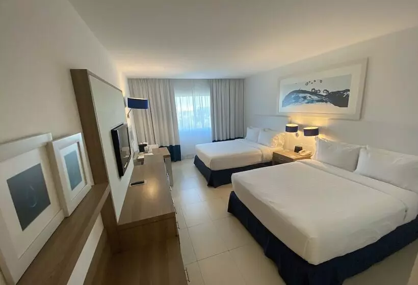 ２ダブルベッドのスタンダードルーム, Holiday Inn Acapulco La Isla, An Ihg