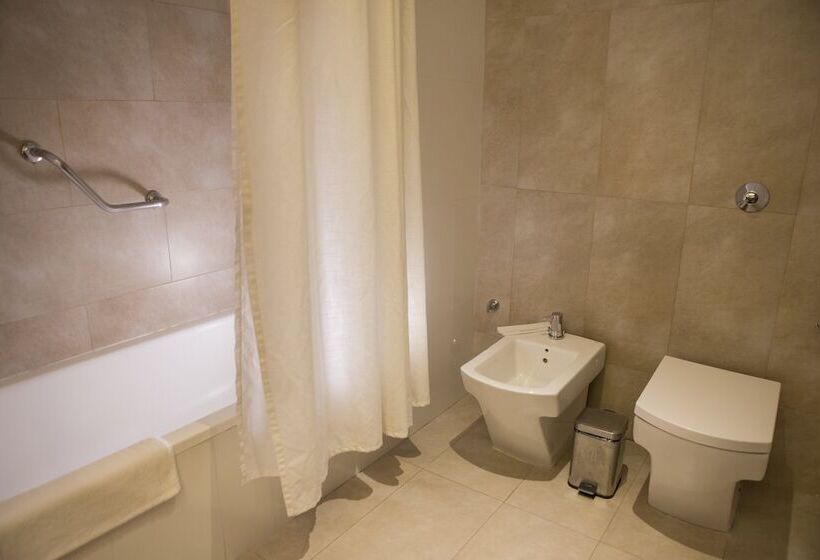 اتاق استاندارد, Holiday Inn Ezeiza Airport, An Ihg