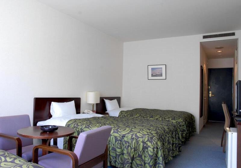 스탠다드 트리플 룸, Renaissance Tanagura