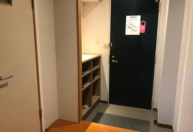 스탠다드 룸, Renaissance Tanagura