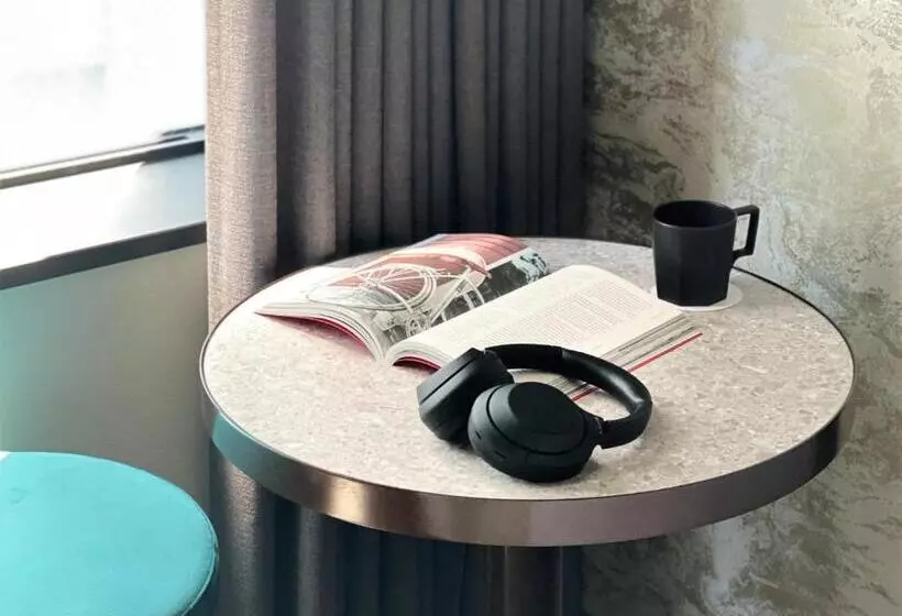 Economy Room