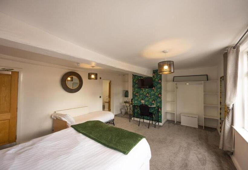 ファミリールーム, The White Hart