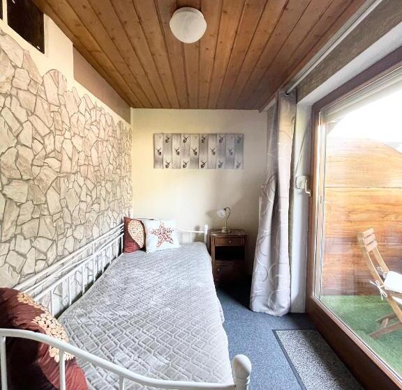 带阳台的三人标准间, Haus Gertraud