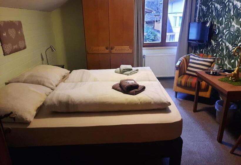 标准间, Haus Gertraud