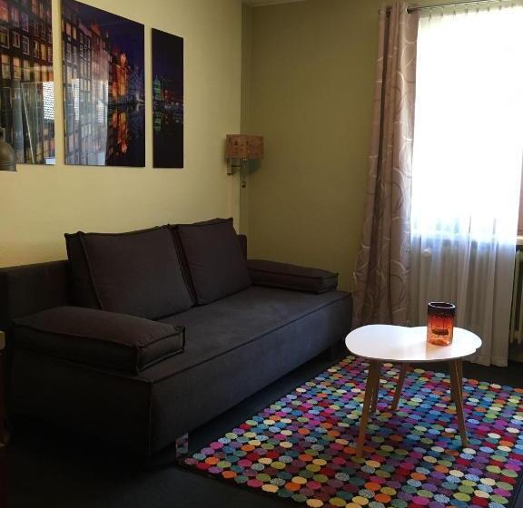 带大床的标准间, Haus Gertraud