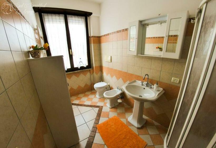 اتاق استاندارد, Bed & Breakfast L Arengo