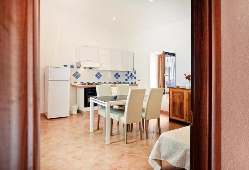 四人标准间, Ada S Guest House