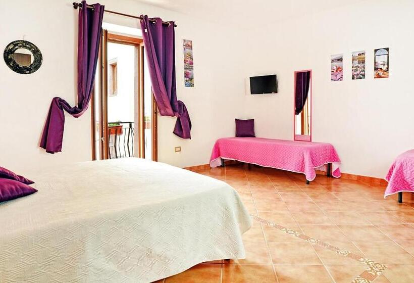 四人标准间, Ada S Guest House