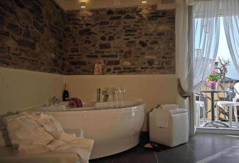 Quarto Deluxe, Locanda Di Orta