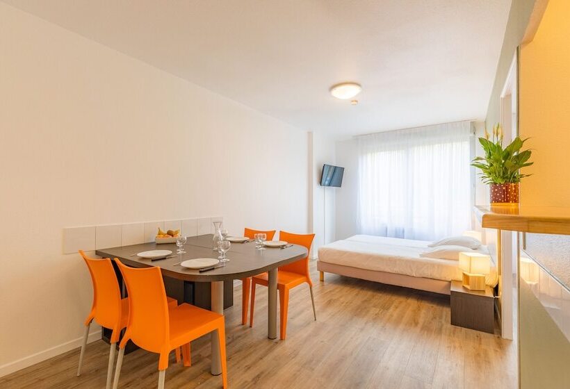 Апартаменты 2 Спальни, Appart City Classic Bourgenbresse