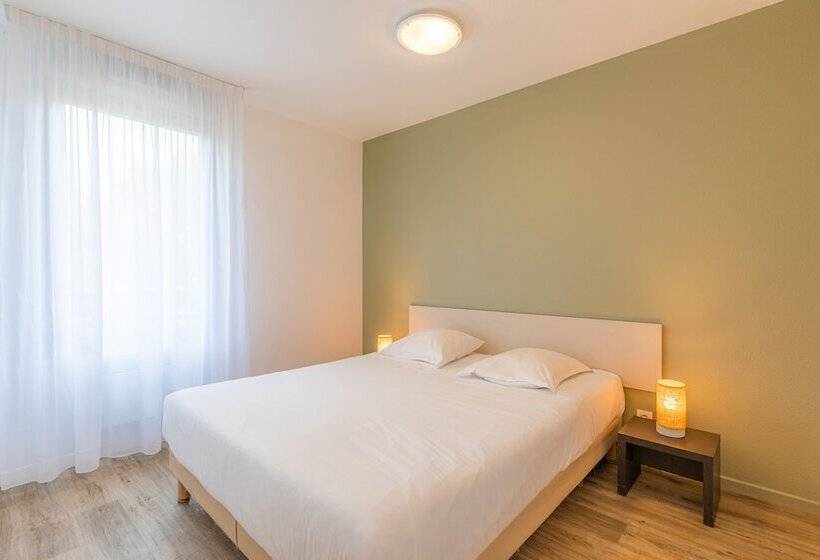 Апартаменты 2 Спальни, Appart City Classic Bourgenbresse