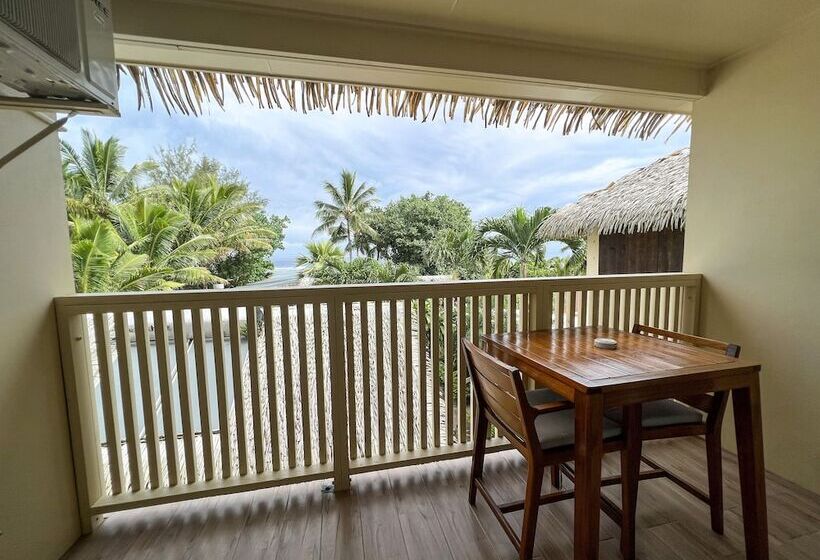 ویلای 1 خوابه با چشمانداز دریا, Castaway Resort