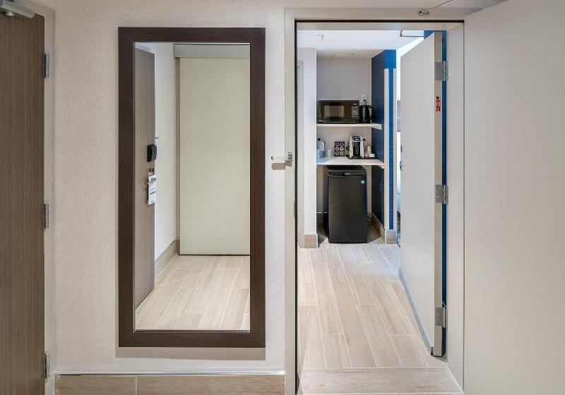 디럭스 룸, Dafam Semarang