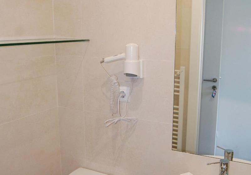 이그제큐티브 룸, Dafam Semarang