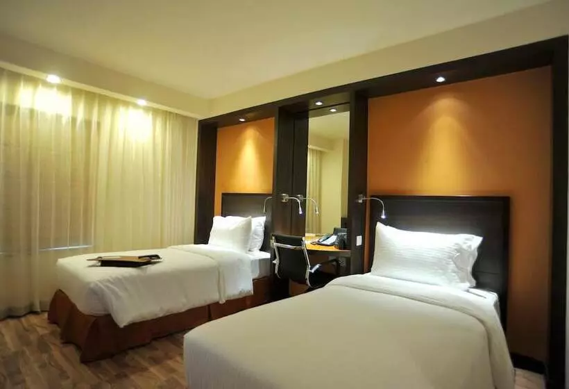 スタンダードルーム, Hampton By Hilton Vadodara  Alkapuri