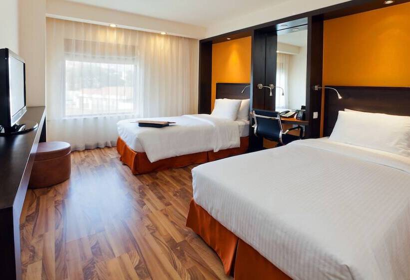 اتاق استاندارد, Hampton By Hilton Vadodara  Alkapuri