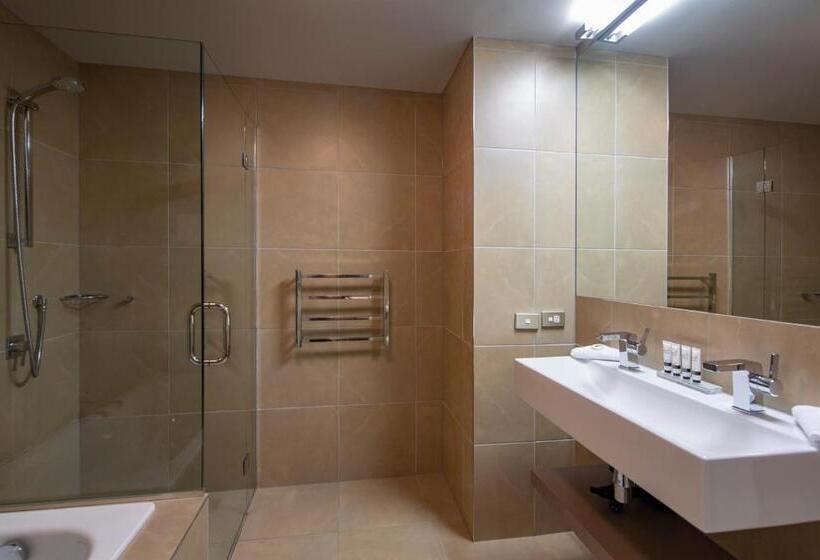 2 Bedrooms Apartment Lake View, Highview Apartments