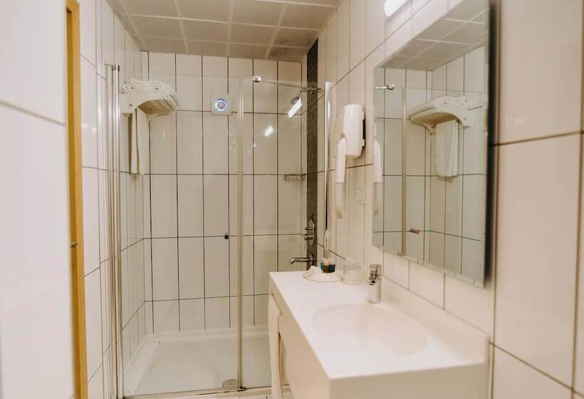 اتاق استاندارد یک نفره, Horon