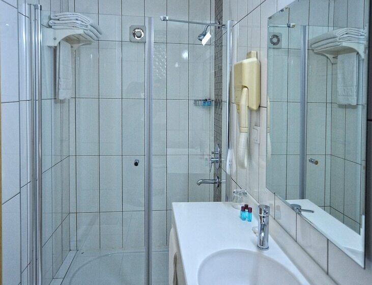 Quarto standart individual, Horon