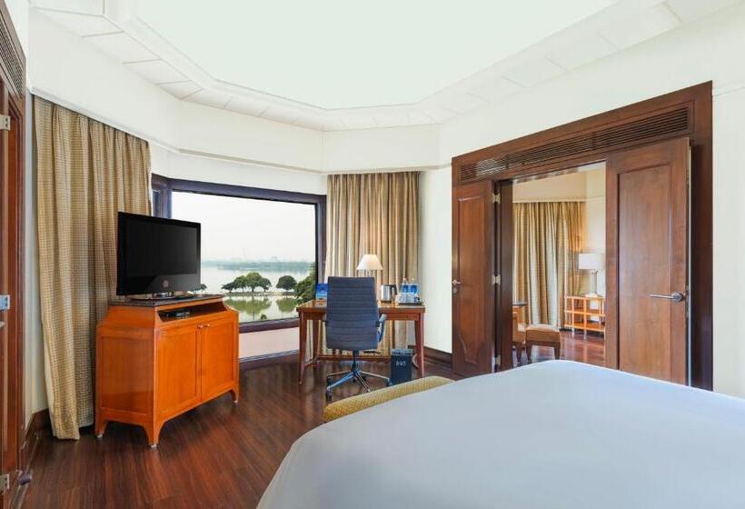 豪华套房, Hyderabad Marriott Hotel & Convention Centre