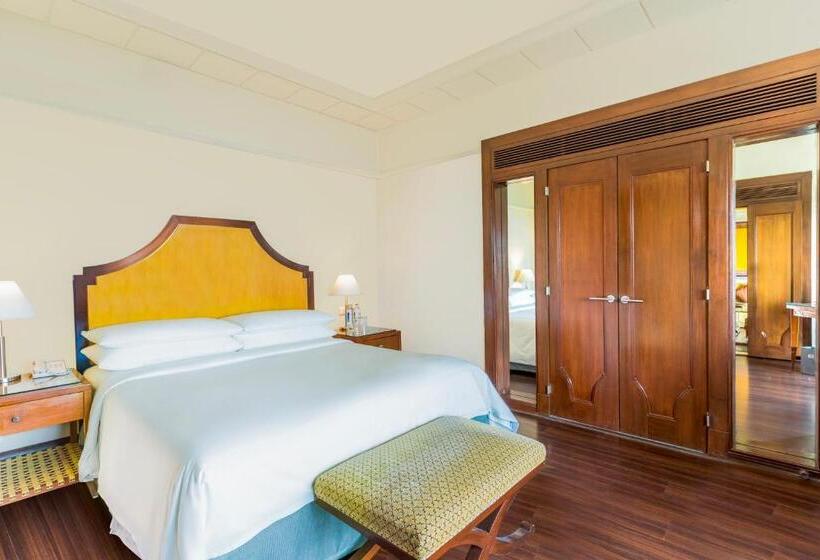 デラックススイート, Hyderabad Marriott Hotel & Convention Centre