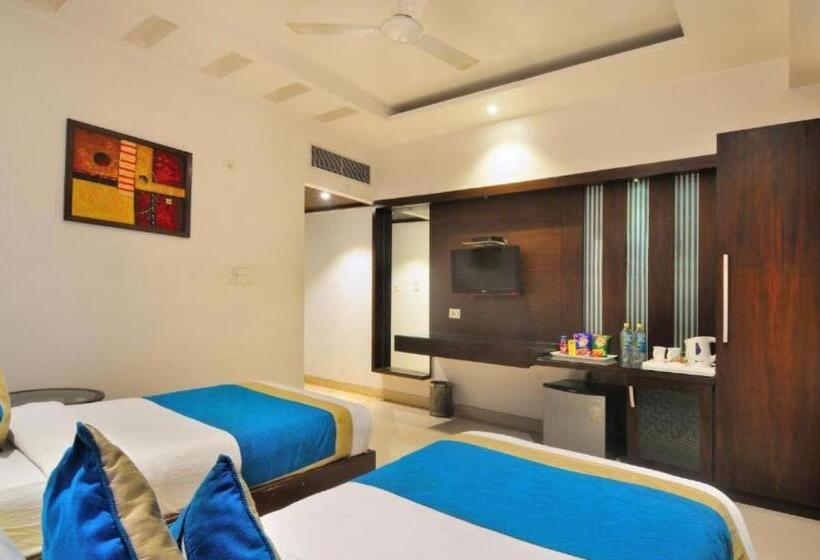 חדר דלוקס, The Pearl   Newly Renovated In City Centre