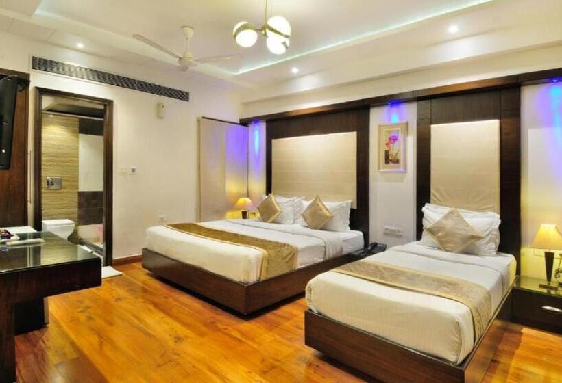 סוויטה משפחתית, The Pearl   Newly Renovated In City Centre