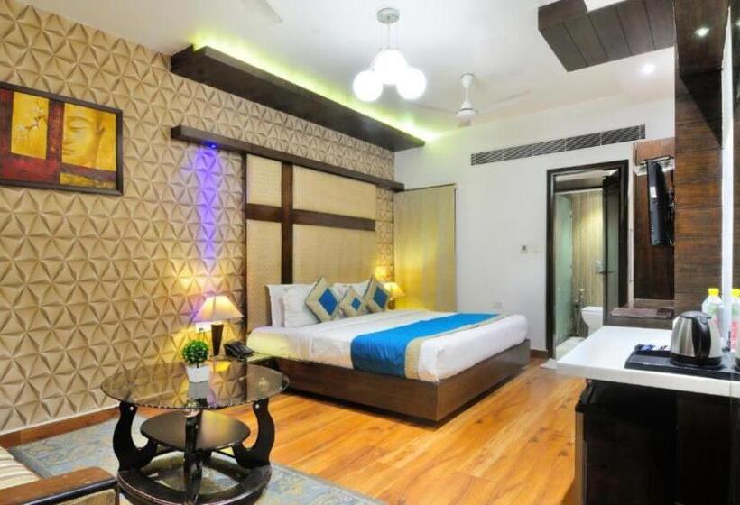 סוויטה נשיאותית, The Pearl   Newly Renovated In City Centre