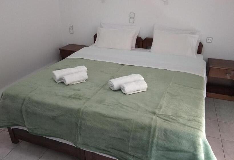 バルコニー付スタンダード４ベッドルーム, Litsa Mare Apartments