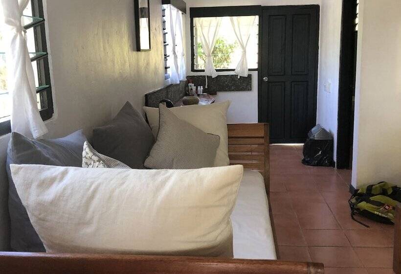 オーシャンビュースタンダードルーム, Turtle Bay Lodge