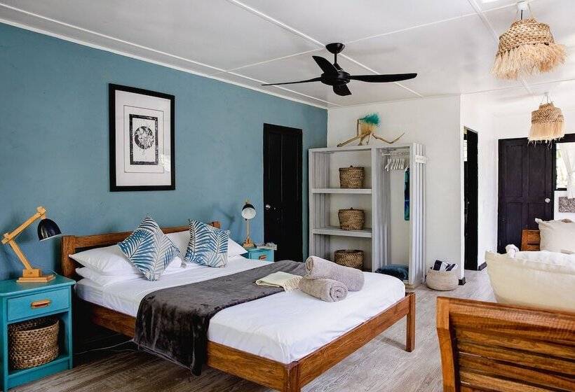 オーシャンビュースタンダードルーム, Turtle Bay Lodge