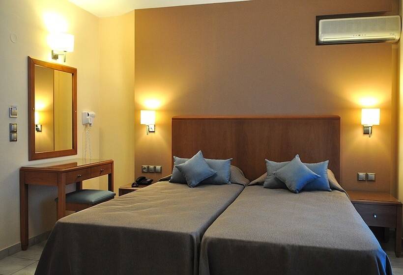 デラックススタジオ, Sandy S Studios Apartments & Log Villas