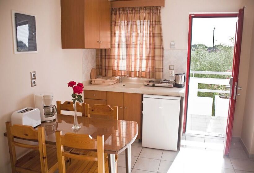 １ベッドルームアパートメント, Sandy S Studios Apartments & Log Villas