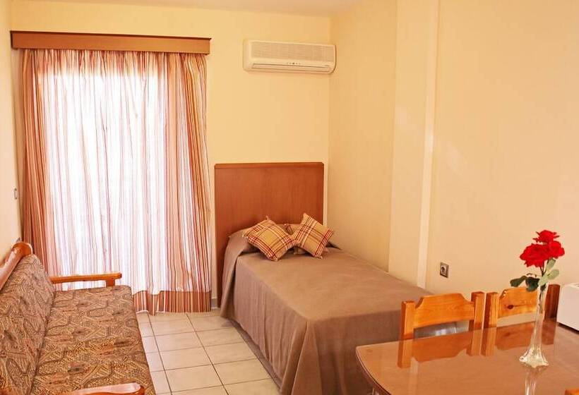 ２ベッドルームアパートメント, Sandy S Studios Apartments & Log Villas