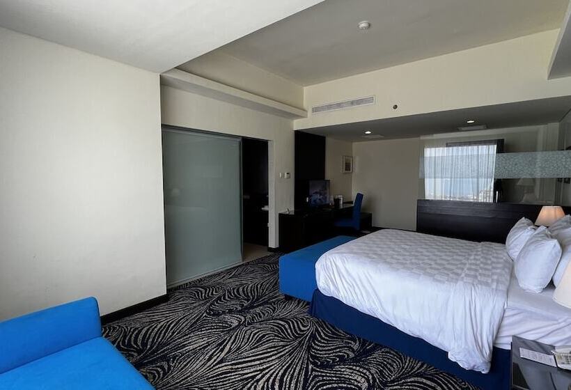 豪华房间, Swiss Belhotel Silae Palu