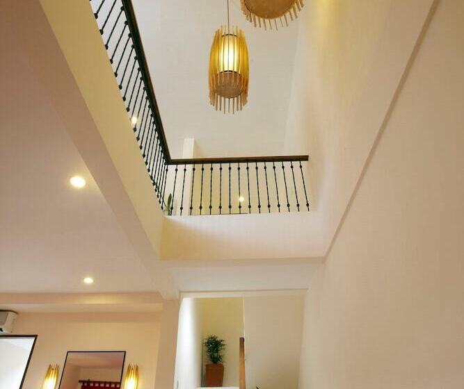 家庭间, Bluewater Panglao Resort