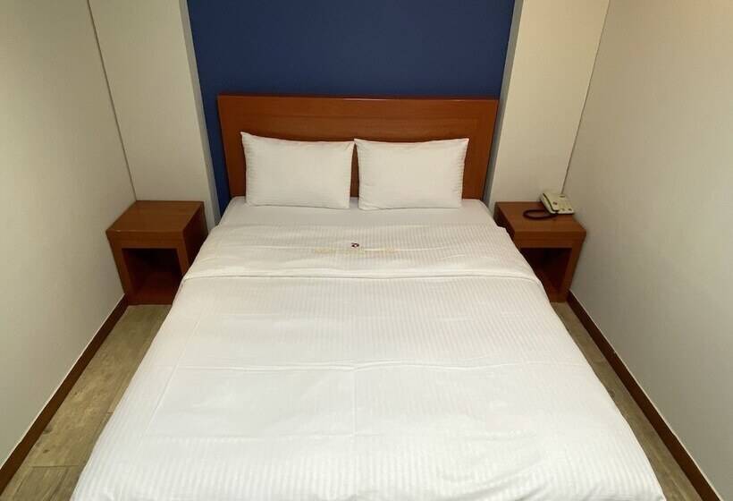 디럭스 룸, Benikea  Daelim