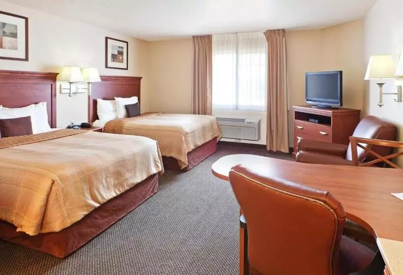 スタンダードスタジオ, Candlewood Suites Fayetteville, An Ihg