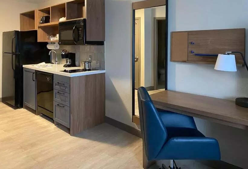 スタンダードスタジオ, Candlewood Suites Manassas, An Ihg