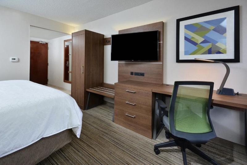 Quarto Estandar Cama King, Holiday Inn Express Raleigh Durham Airport, An Ihg