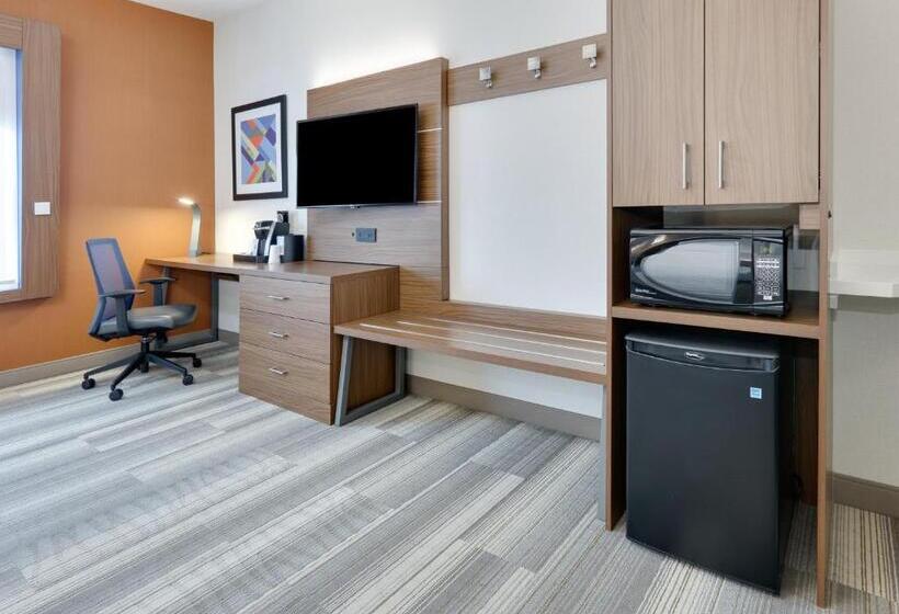 Номер Стандарт Адаптированный для Инвалидов, Holiday Inn Express & Suites Mitchell, An Ihg