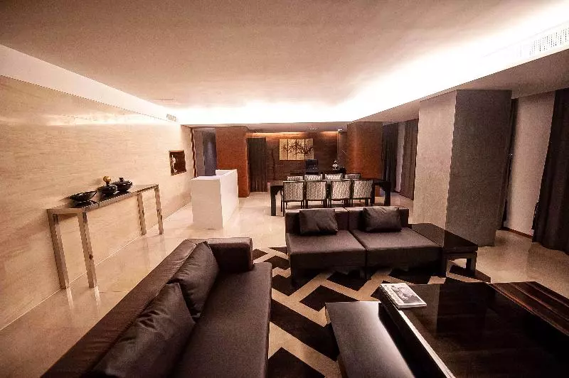 キングサイズベッドのスイートルーム, Holiday Inn Gwangju, An Ihg