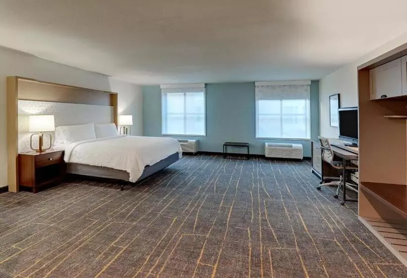 障害者適応デラックスルーム, Holiday Inn Mobile Airport, An Ihg