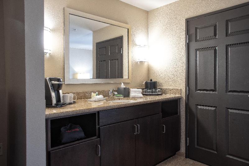 جناح سرير كينج, Holiday Inn Oceanside Marina Camp Pendleton, An Ihg