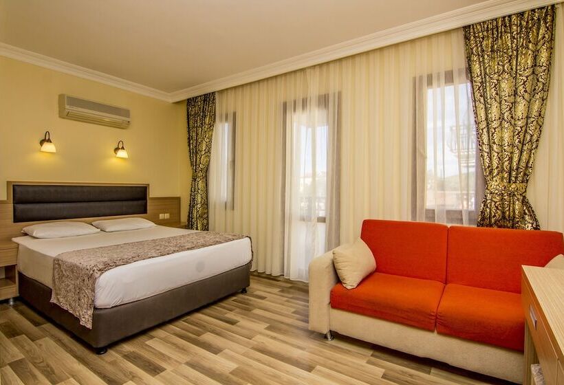 Номер Стандарт Трехместный, Magic Tulip Beach