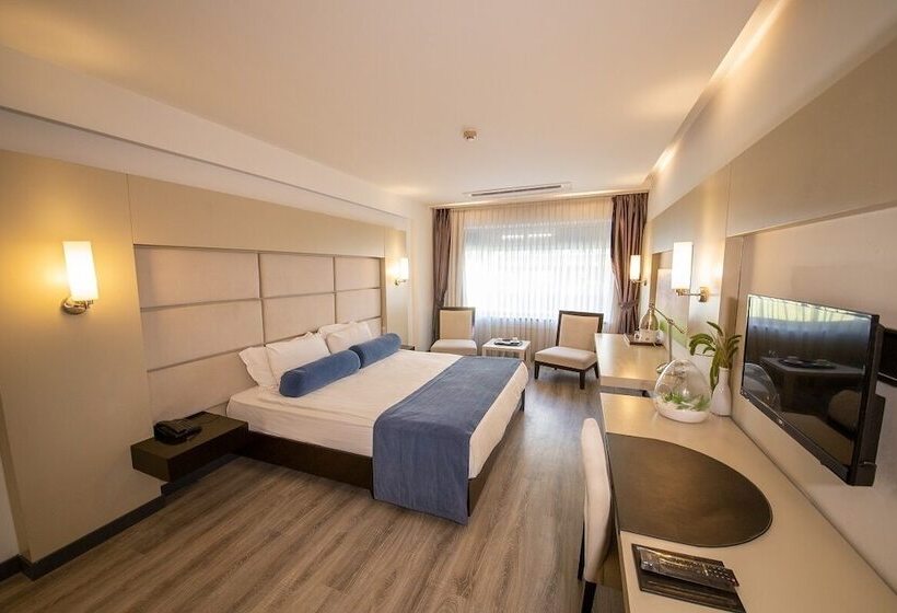 غرفة ديلوكس, My